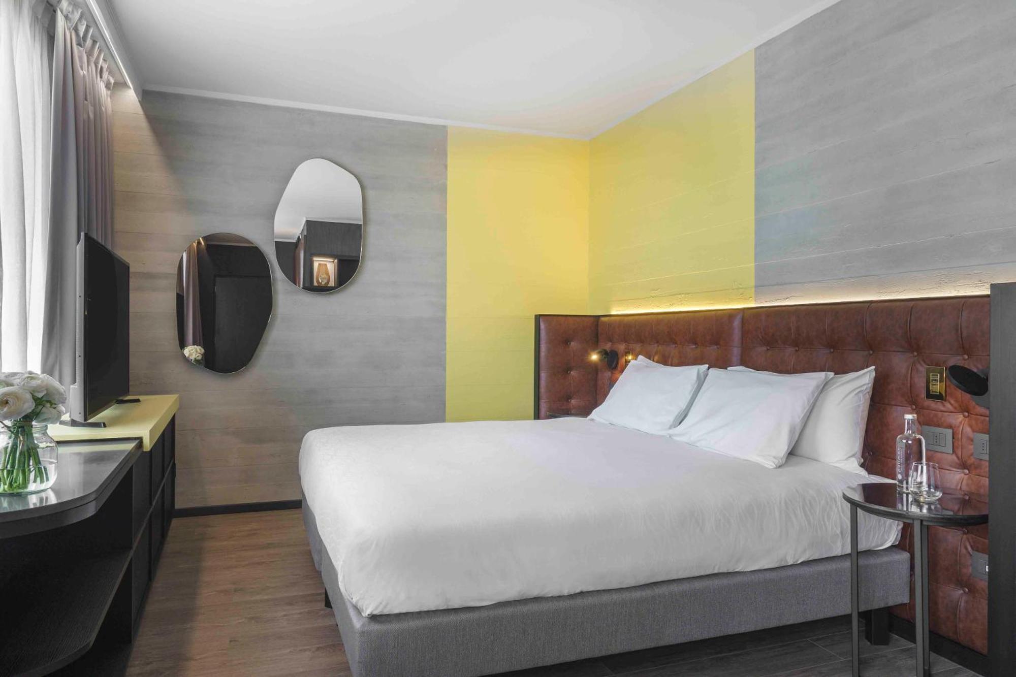 Pullman Santiago El Bosque Hotel Ngoại thất bức ảnh A room at the hotel