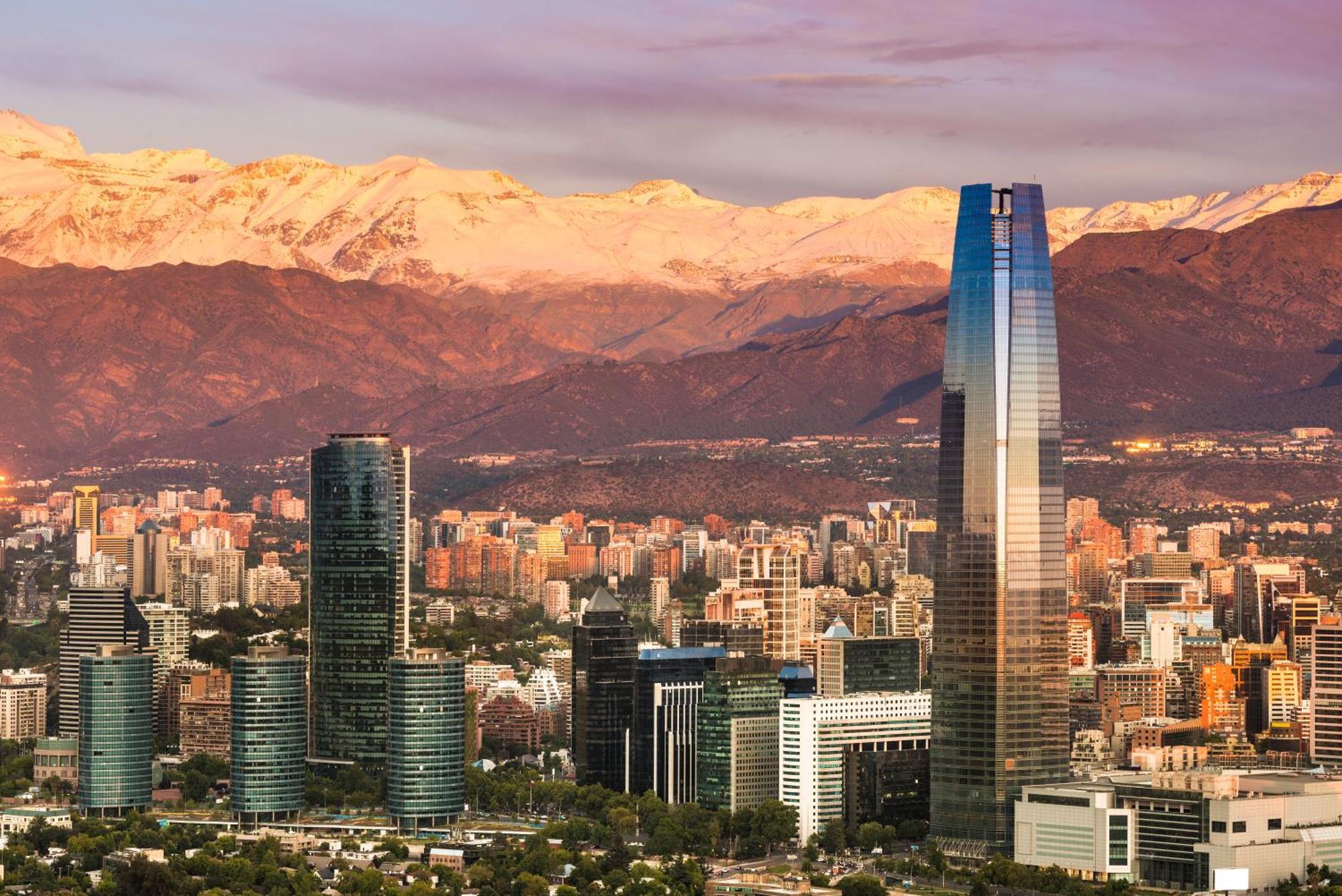 Pullman Santiago El Bosque Hotel Ngoại thất bức ảnh Santiago skyline